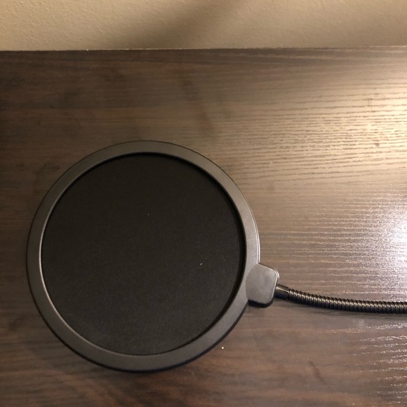 Incredible Home Studio Microphone Bundle - Picture 11 of 12